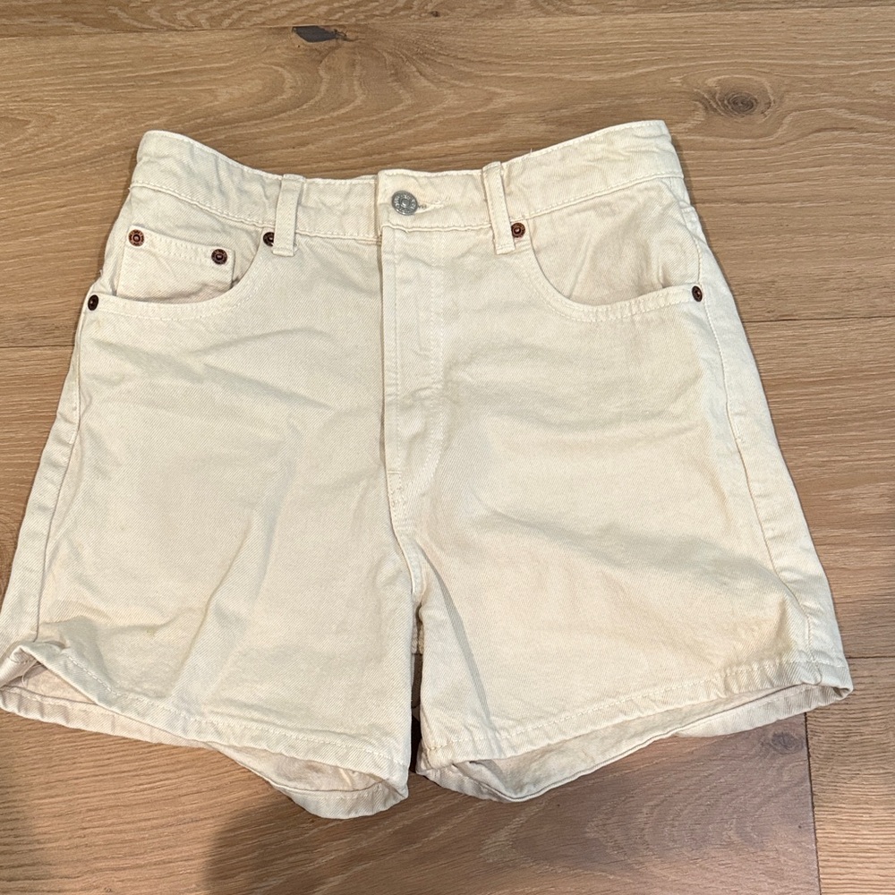 Zara Women's Cream Denim Shorts